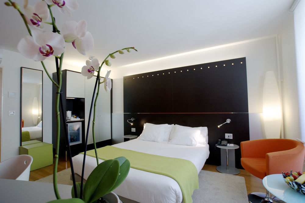 Design Hotel F6 Geneva Exterior photo